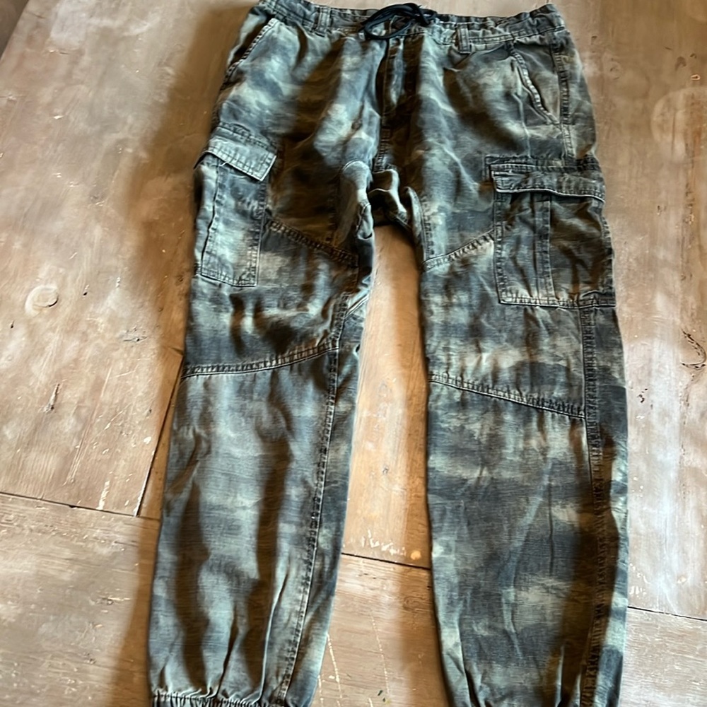 CUSTOMISED DRAKE JOGGER BY COTTON ON 34/86 🔥 🔥